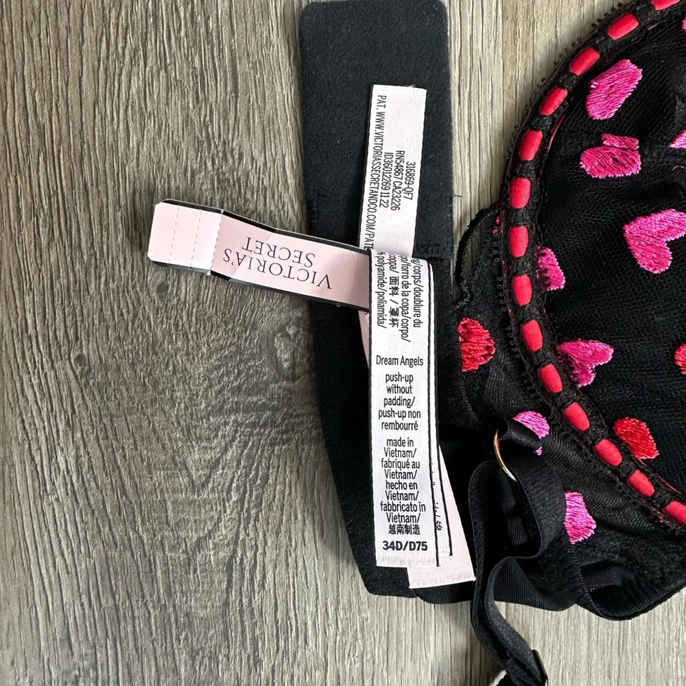 NWT VS Dream Angels Push-Up Bra - Picture 5 of 6
